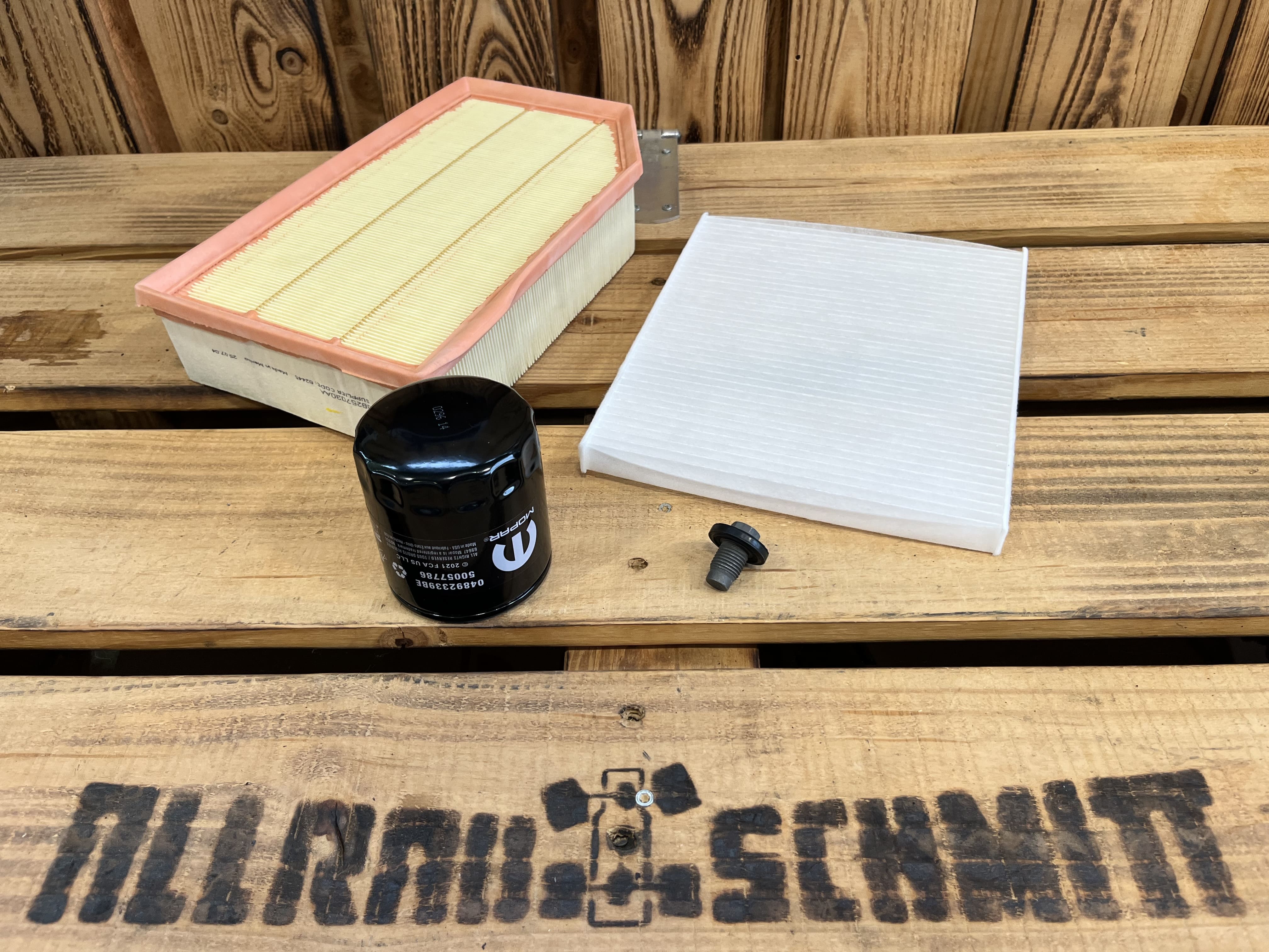 Service-Paket für Jeep Wrangler JL 2.0L und 4xe