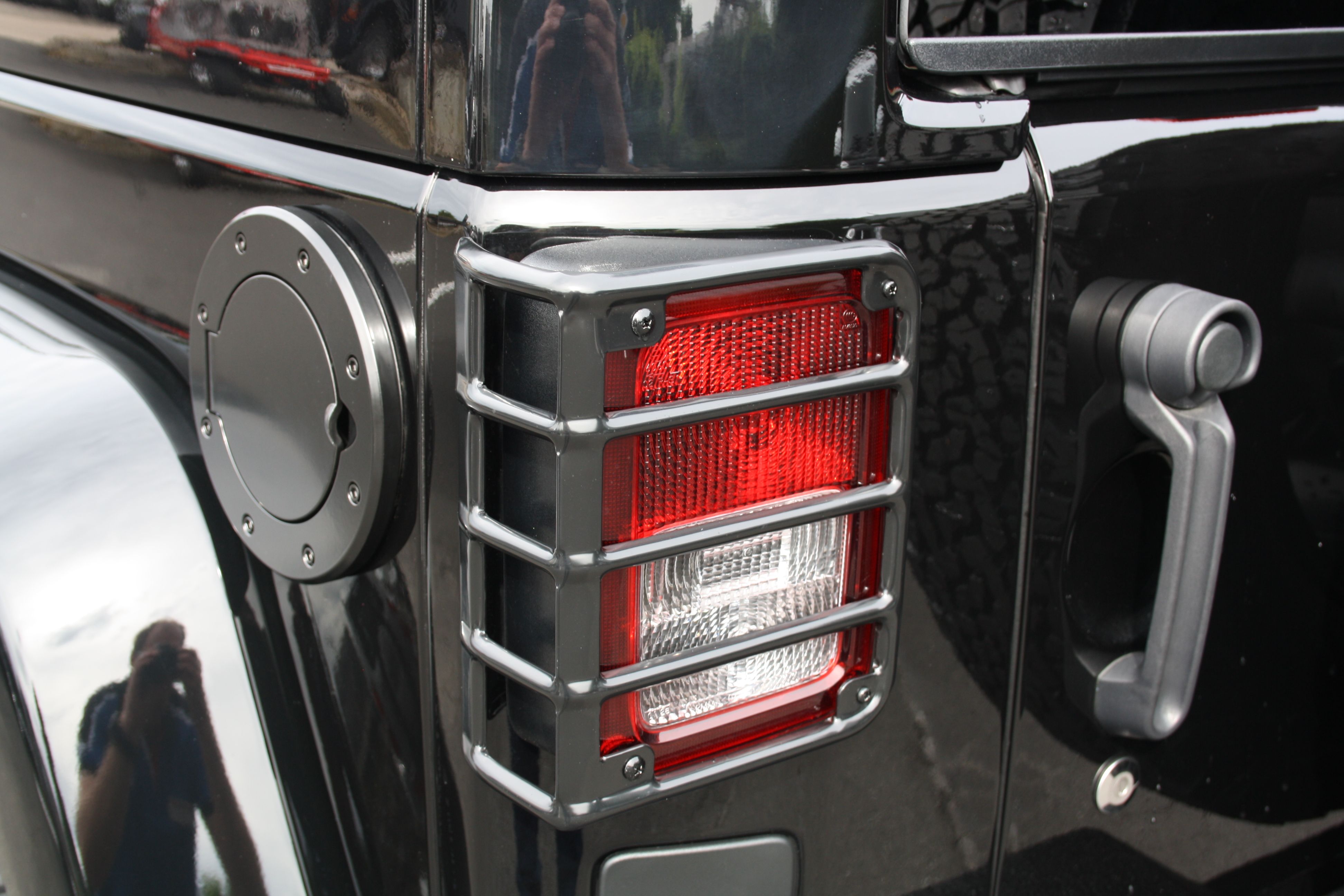 Rückleuchtenschutzgitter schwarz pulverbeschichtet texturiert Jeep