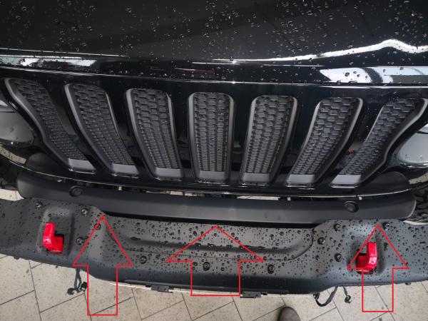 MOPAR - Abdeckung / Blende für US Stahlstoßstange passend für Wrangler JL ab 2018