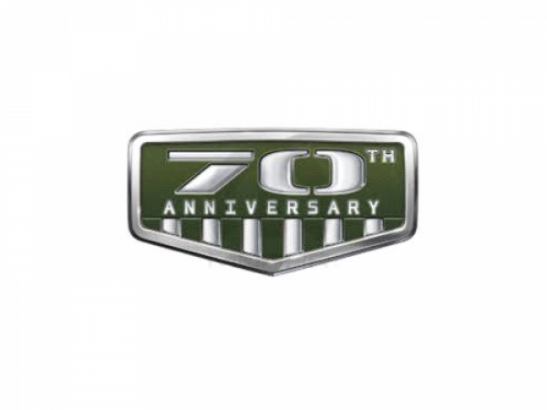 MOPAR - 70th Anniversary Emblem Wrangler JK 2007 - 2018