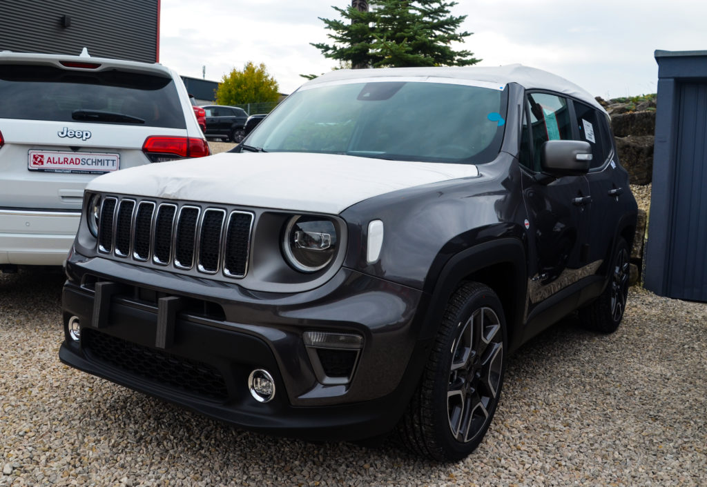 Zwei Neuzugange Aus Dem Hause Jeep Allrad Schmitt