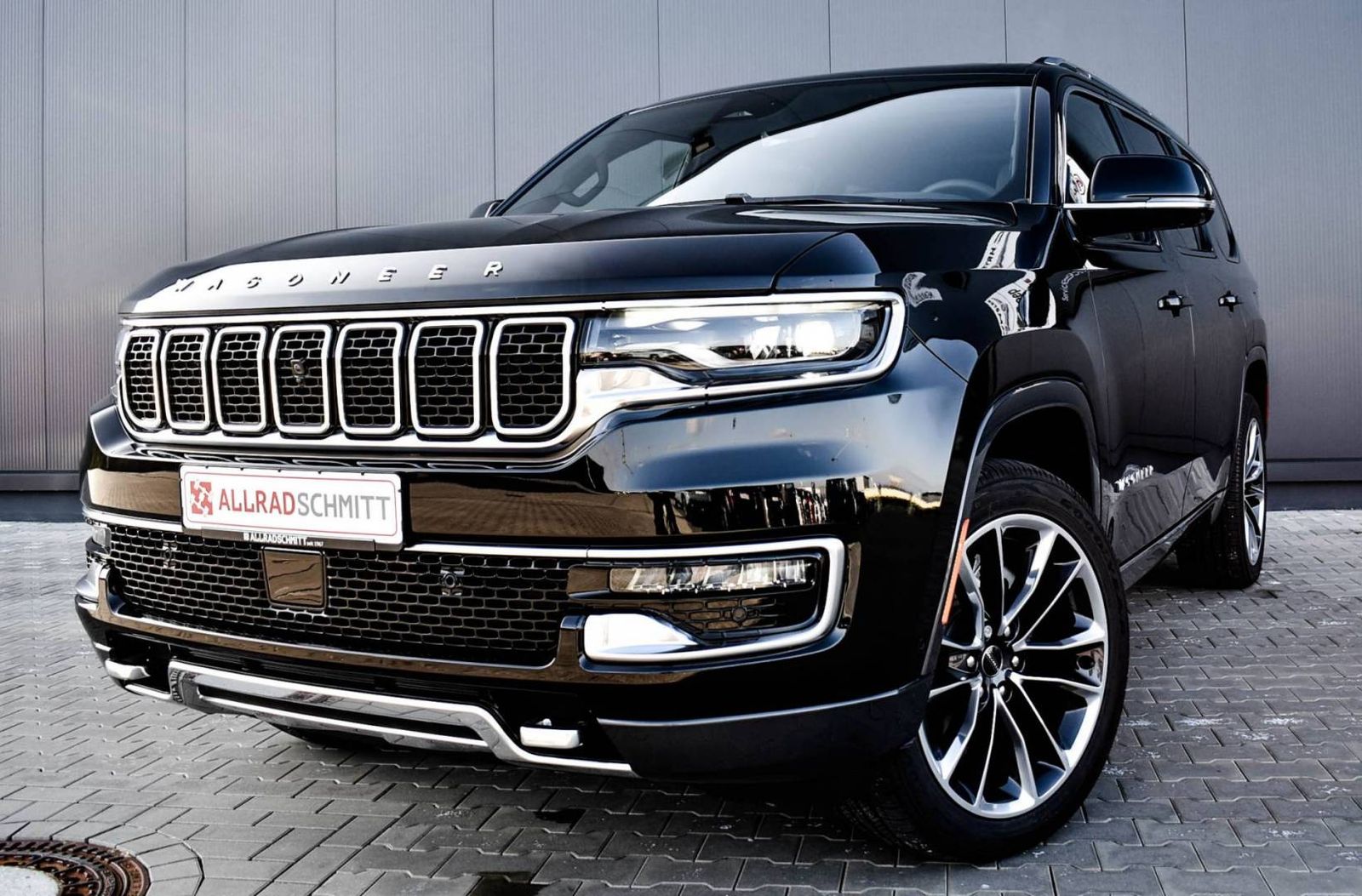 Jeep Wagoneer Series III A/T 4×4 5.7l V8